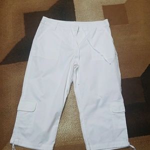 Style & co Petite Capri